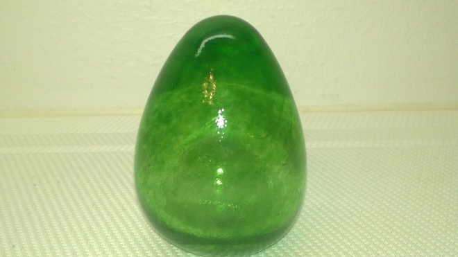 Nuutajärvi vihreä lasimuna, Antti Solapuro Glass