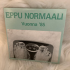 EPPU NORMAALI:VUONNA 85 / KOIRALLA ON KARVOISSAAN KIRPPUJA - pikkukuva 1