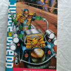 Bishop, David: Judge Dredd: Villiä viihdettä - pikkukuva 1