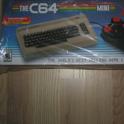 The C64 Mini **UUSI**