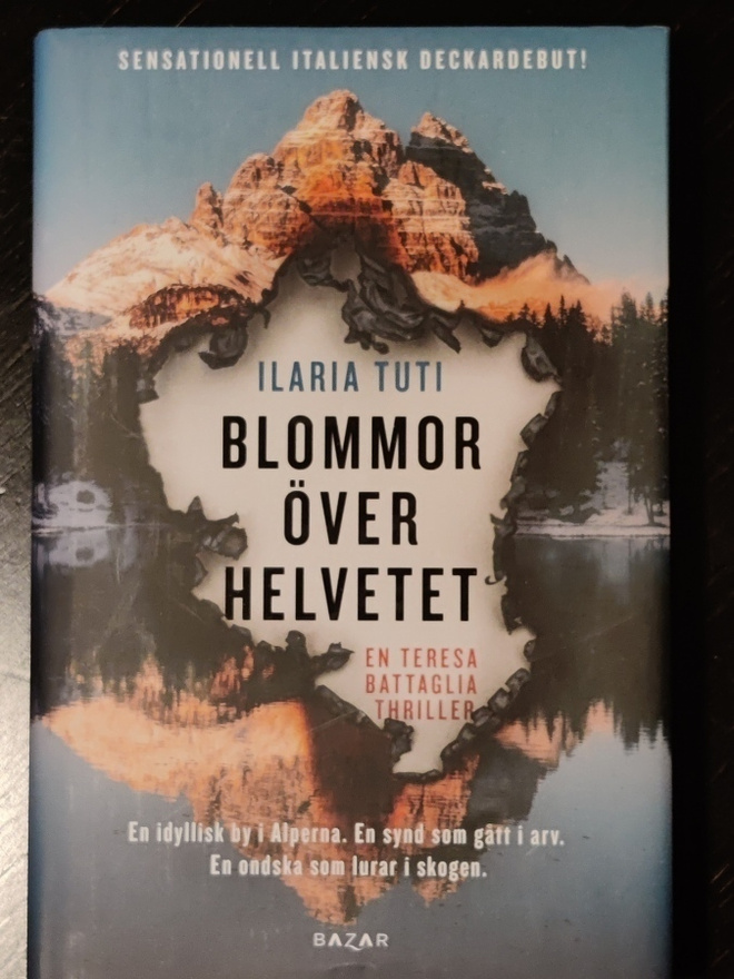 Ilaria Tuti - Blommor över helvetet