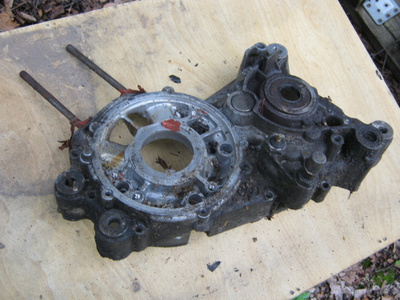 Kawasaki AR125 moottorin lohko