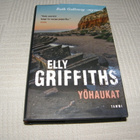 Elly Griffiths Yöhaukat -sid - pikkukuva 1