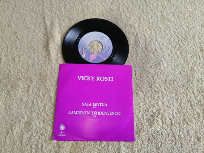 VICKY ROSTI - Sata lintua / Aamuinen tähdenlento 7"