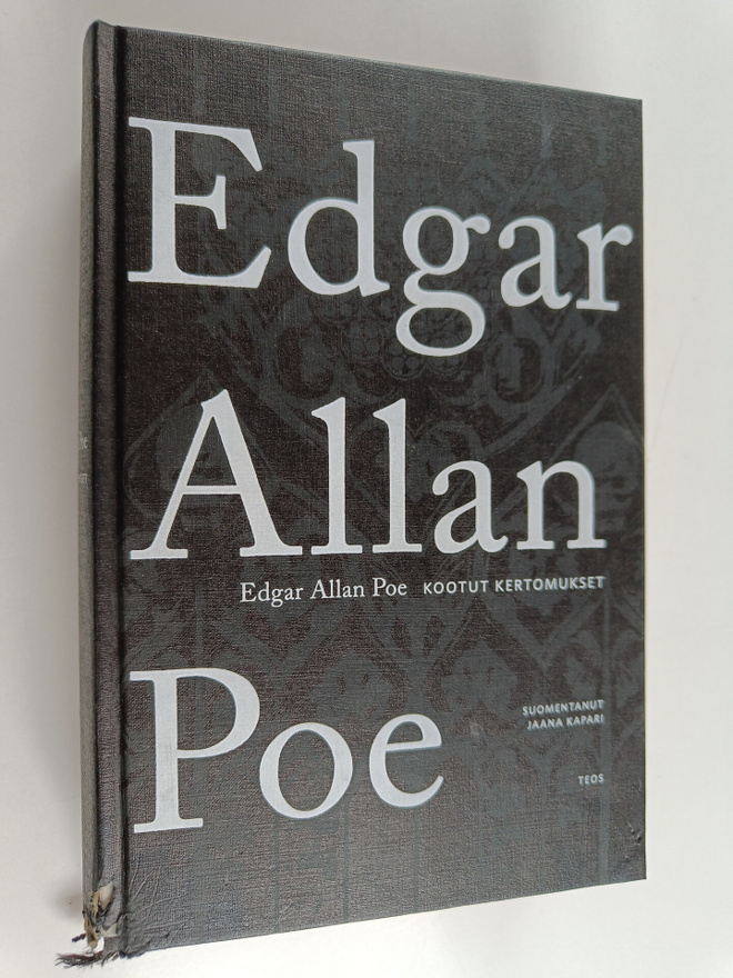 Edgar Allan Poe : Kootut kertomukset