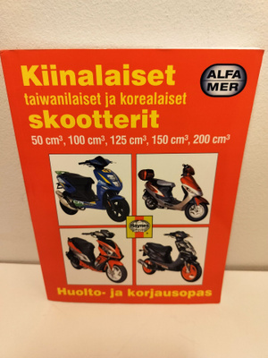 Kiinalaiset taivanilaiset ja korealaiset skootterit
