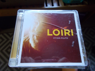 CD VESA-MATTI LOIRI ** HYVÄÄ PUUTA **