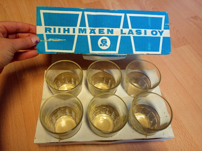 Riihimäen lasi (juomalasisetti)