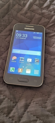 Samsung puhelin