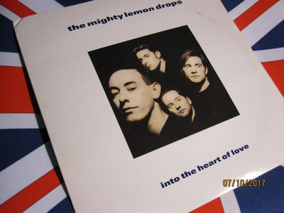 The Mighty Lemon Drops: Into The Heart Of Love 7"