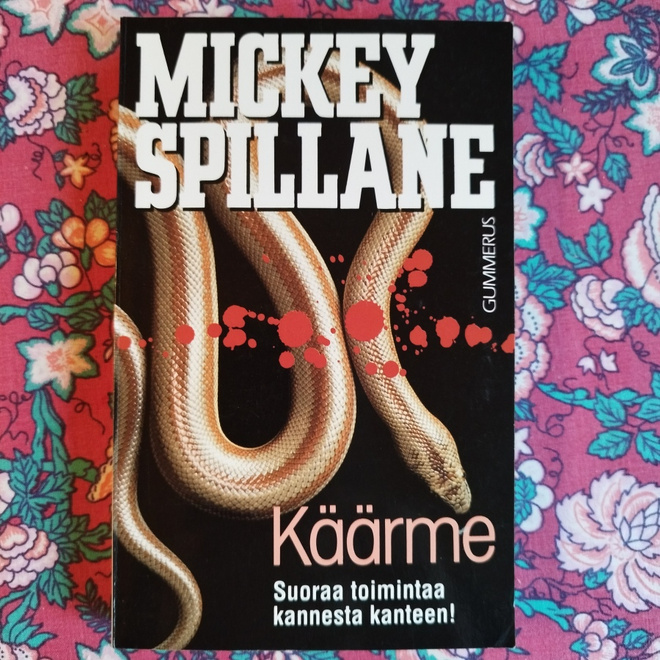 Mickey Spillane: "Käärme"