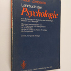 Philip G. Zimbardo ym. : Lehrbuch der Psychologie - eine ... - pikkukuva 1