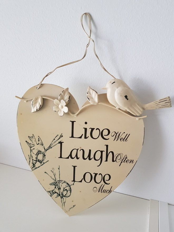 Peltikyltti - peltinen Ovikyltti - Live - Laugh - Love