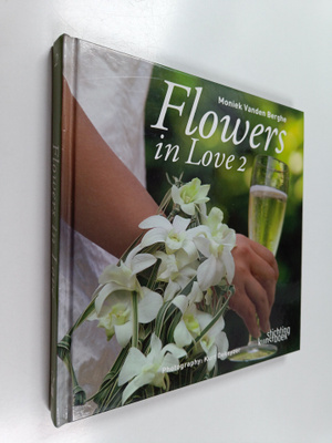 Moniek Vanden Berghe : Flowers in Love 2