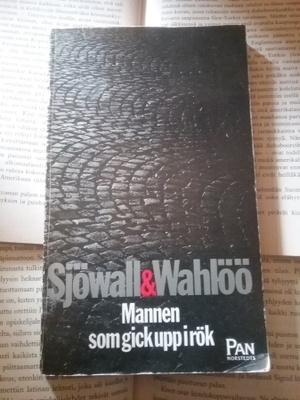 Sjöwall / Wahlöö - pocket [från 3,50€]