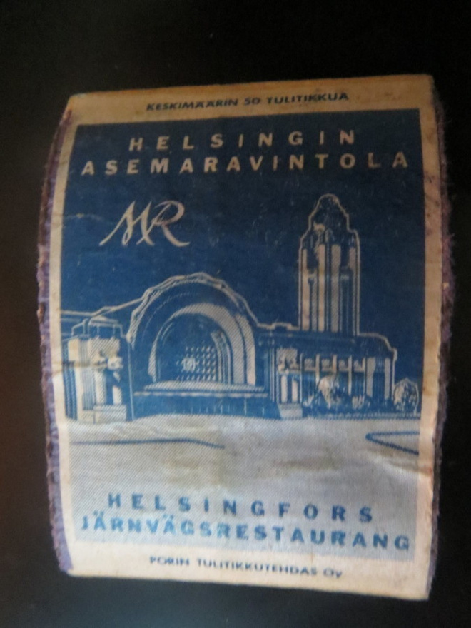 Helsingin Asemaravintola tulitikkuetiketti