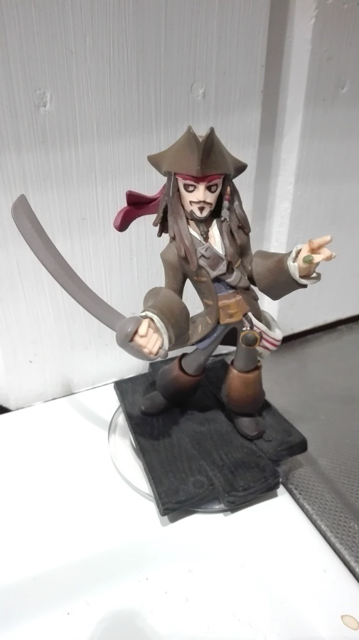 DISNEY KAPTEENI  JACK SPARROW - KERÄILYHAHMO