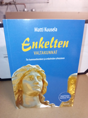 Kuusela : Enkelten valtakunnat ( SIS POSTIKULU )