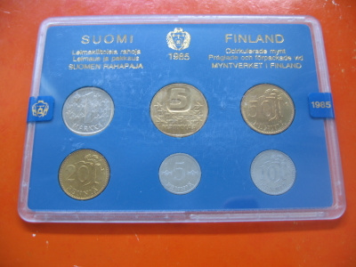 Suomi 5p - 5mk rahasarja - 1985