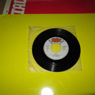 Veltto Virtanen 7" Tässä Seison/Voipas v.1978 - pikkukuva 2