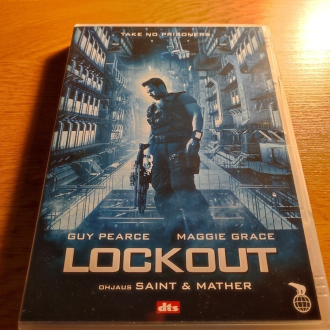 Lockout (DVD) *levy +++*