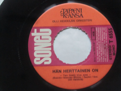 Tapani Kansa: Hän herttainen on 7" single 1970