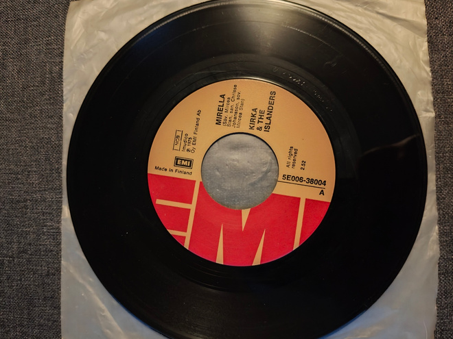 Kirka & The Islanders Mirella/lauantai yö 7"