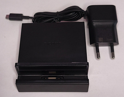 Sony DK39 latausasema