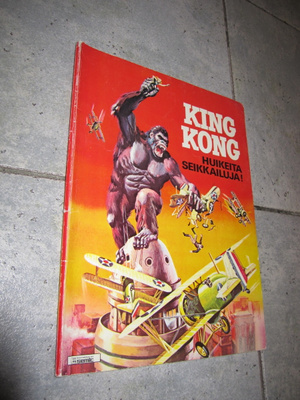 King Kong Huikeita seikkailuja ; 1977
