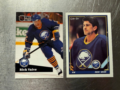Rick Vaive - Buffalo Sabres - 2 korttia