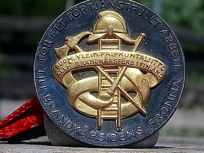 VPK Kunniamerkki. Halkaisija - 32 mm.