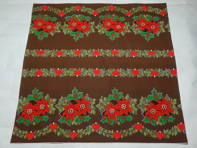 Retro joululiina - ruskea pohjaväri 120 cm x 120 cm