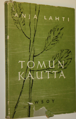 Anja Lahti : Tomun kautta