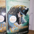 Philip Pullman - Universumien tomu 1-3 - Koko trilogia - pikkukuva 3