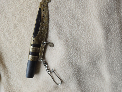 Puukko messinki / nahkatupella