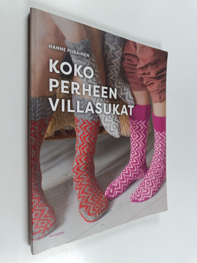 Hanne Piirainen : Koko perheen villasukat