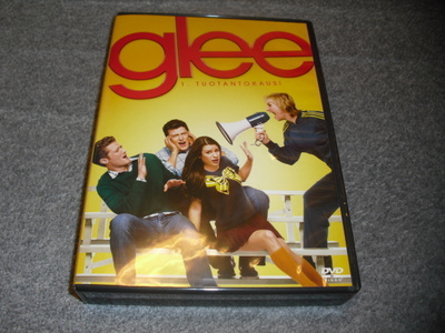 GLEE (1-kausi)