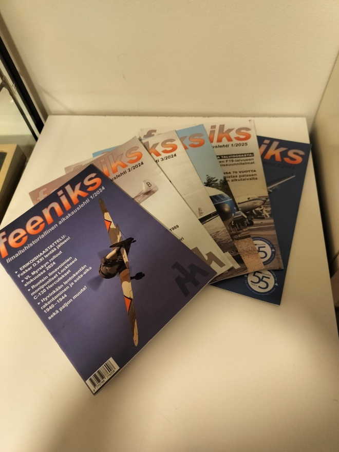 Feeniks ilmailuhistoriallinen aikakauslehti 15 kpl