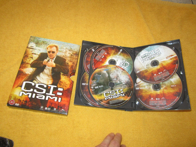 CSI : Miami - Kausi 4 - (6 DVD)