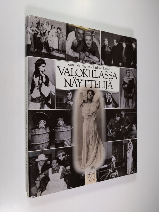 Katri Veltheim : Valokiilassa näyttelijä