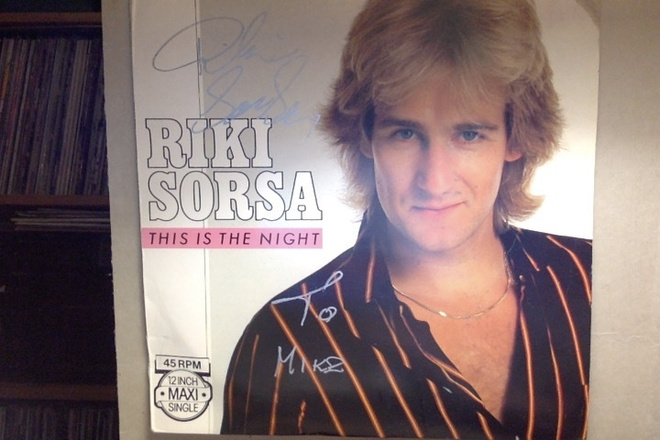 RIKI SORSA :: THIS IS THE NIGHT :: VINYYLI  MAXI 12"  Signed