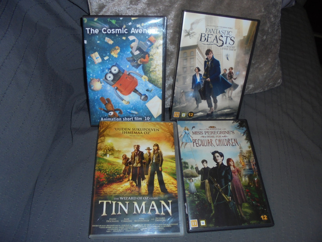 DVD kasa sekalaisia 4 kpl