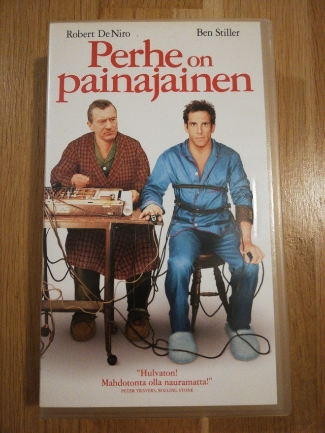 PERHE ON PAINAJAINEN - VHS