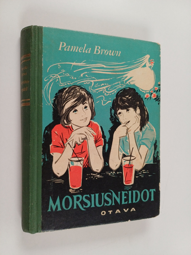 Marja Kelo ym. : Morsiusneidot - Tyttöromaani