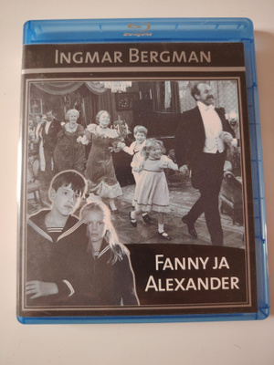 Fanny ja Alexander suomikansilla