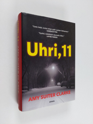 Amy Suiter Clarke : Uhri, 11