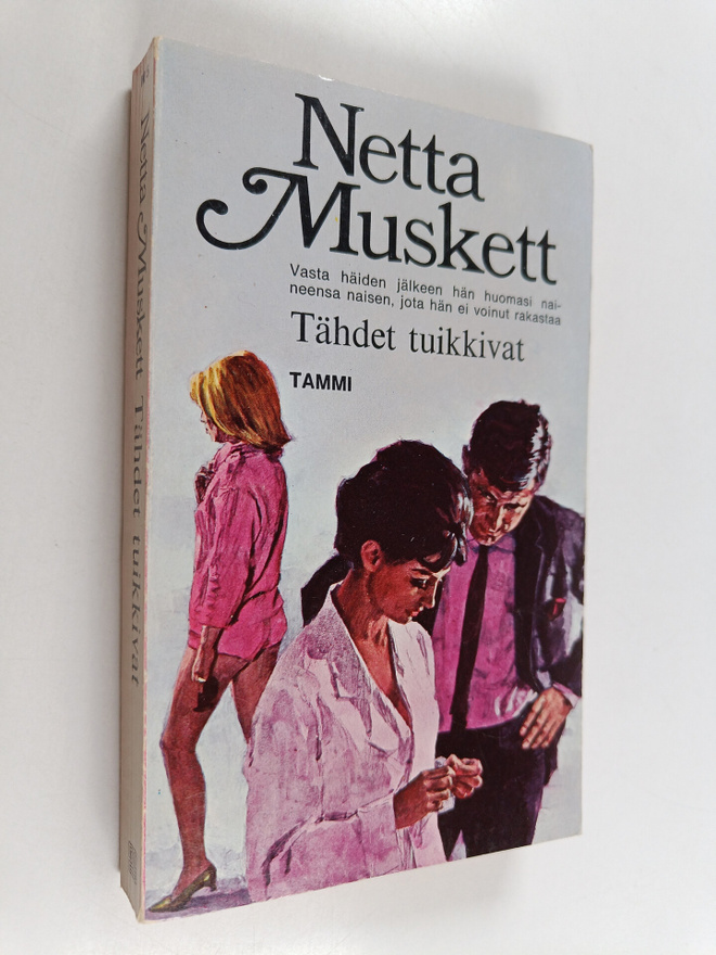 Netta Muskett : Tähdet tuikkivat