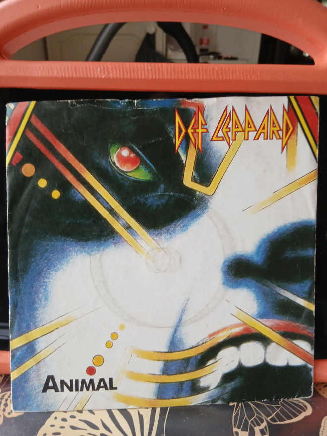 Def leppard Animal "7 1987