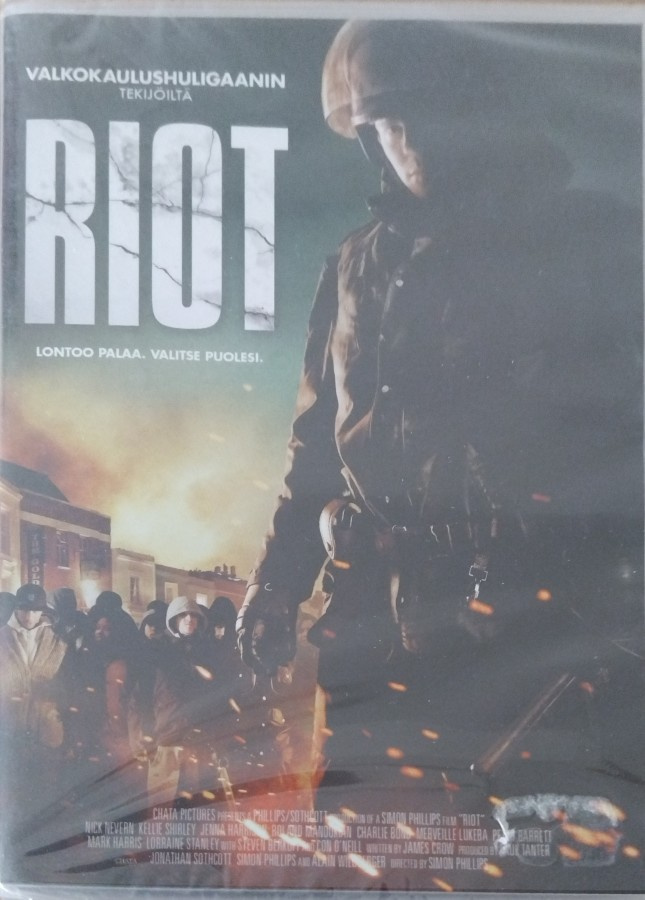 RIOT  LONTOO PALAA   DVD          **UUSI MUOVEISSA**