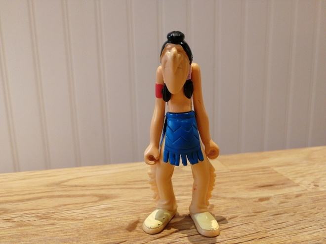 [ DISNEY FIGURE ] Famosa Disney Peter Pan Neverland Indian